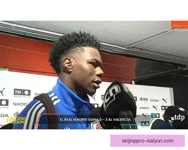 楚阿梅尼在近期比赛中展现出高效逼抢，状态备受关注